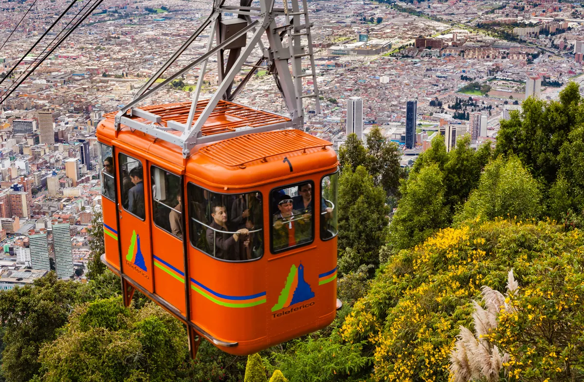 Tour por Monserrate y Usaquén: vistas panorámicas y encanto colonial