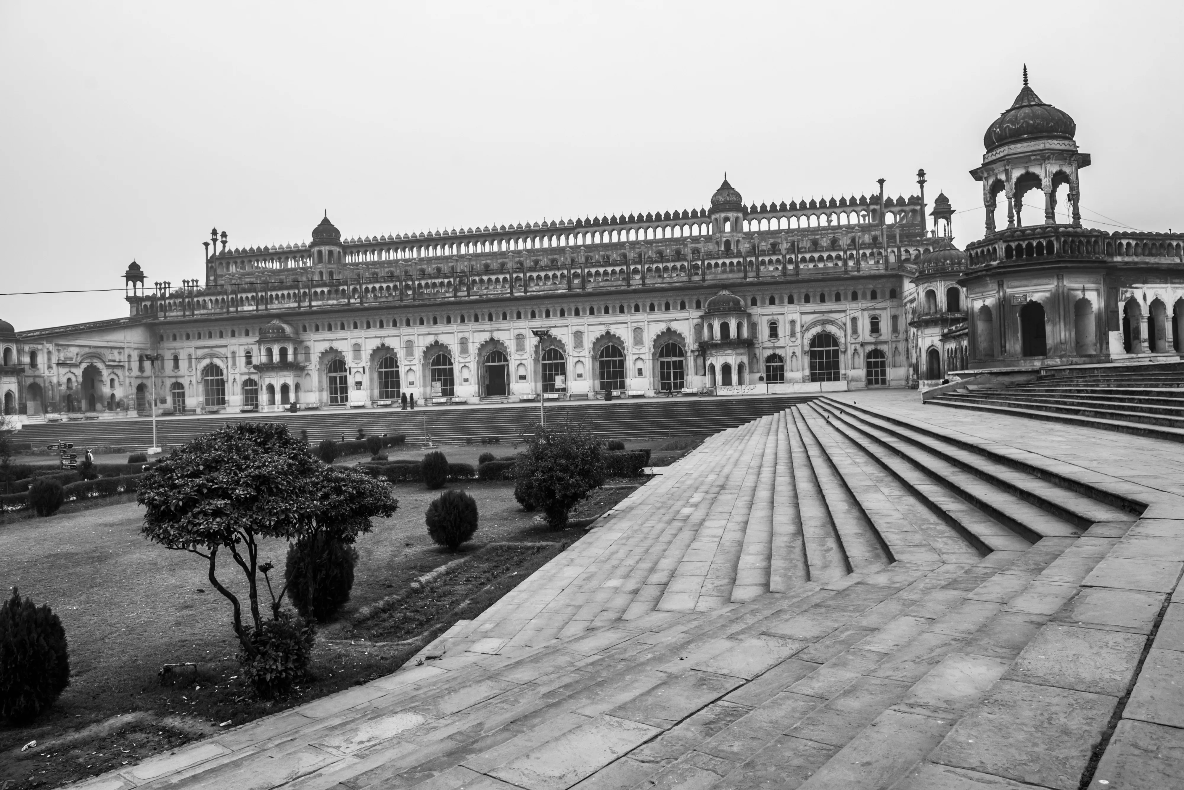 Patrimonio y Tradiciones: Delhi, Agra, Lucknow, Ayodhya y Varanasi