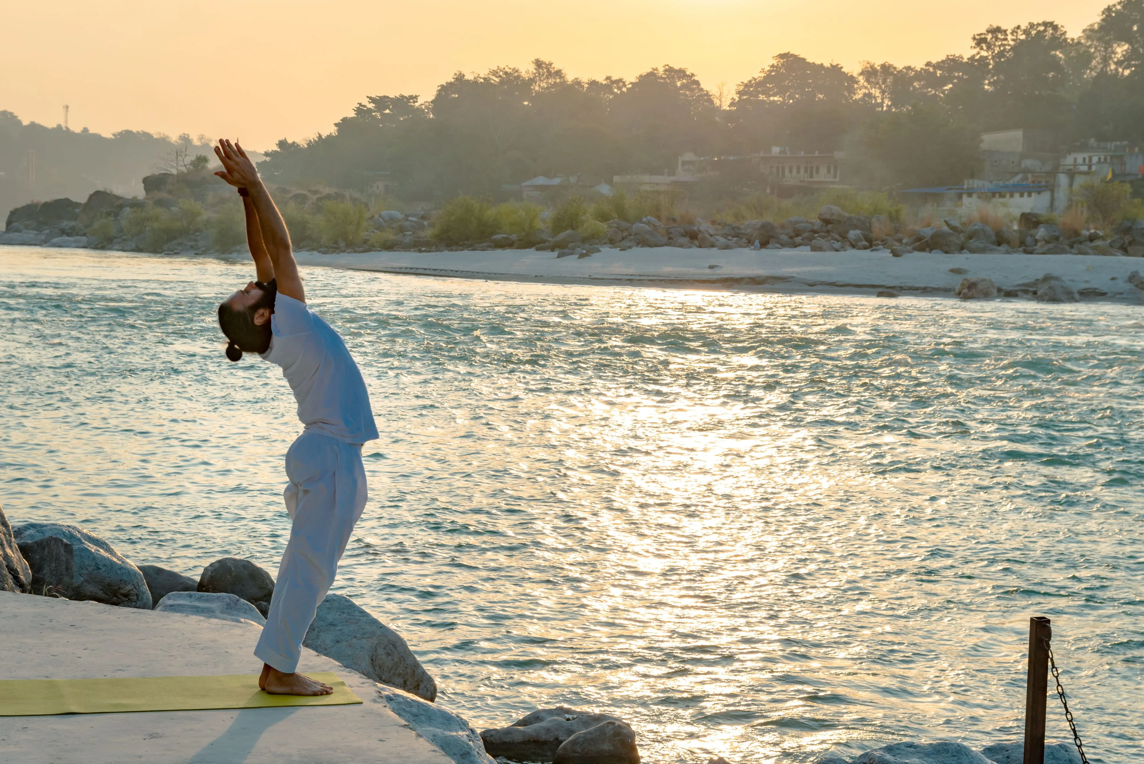 A Week of Yoga in Rishikesh: Mornings on the Ganges, Evenings by Lamplight